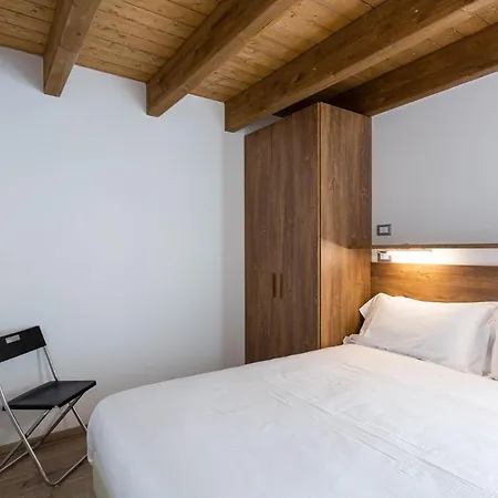 Brioschi Aparthotel *