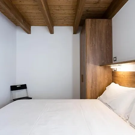 Brioschi Apartahotel *